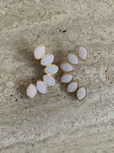 Load image into Gallery viewer, Sunflower Stone Earrings