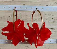 Load image into Gallery viewer, Pool Earrings