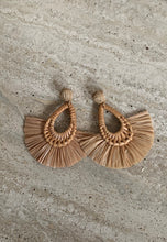 Load image into Gallery viewer, Cordoba Earrings