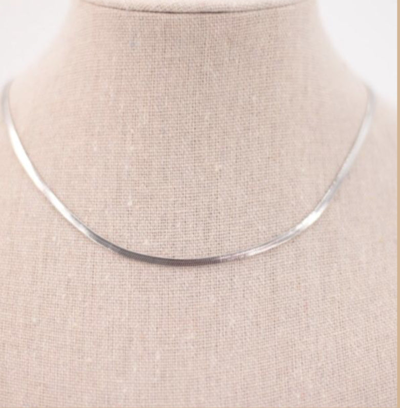 Vega Necklace SIlver
