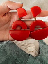 Load image into Gallery viewer, Tulip Earrings