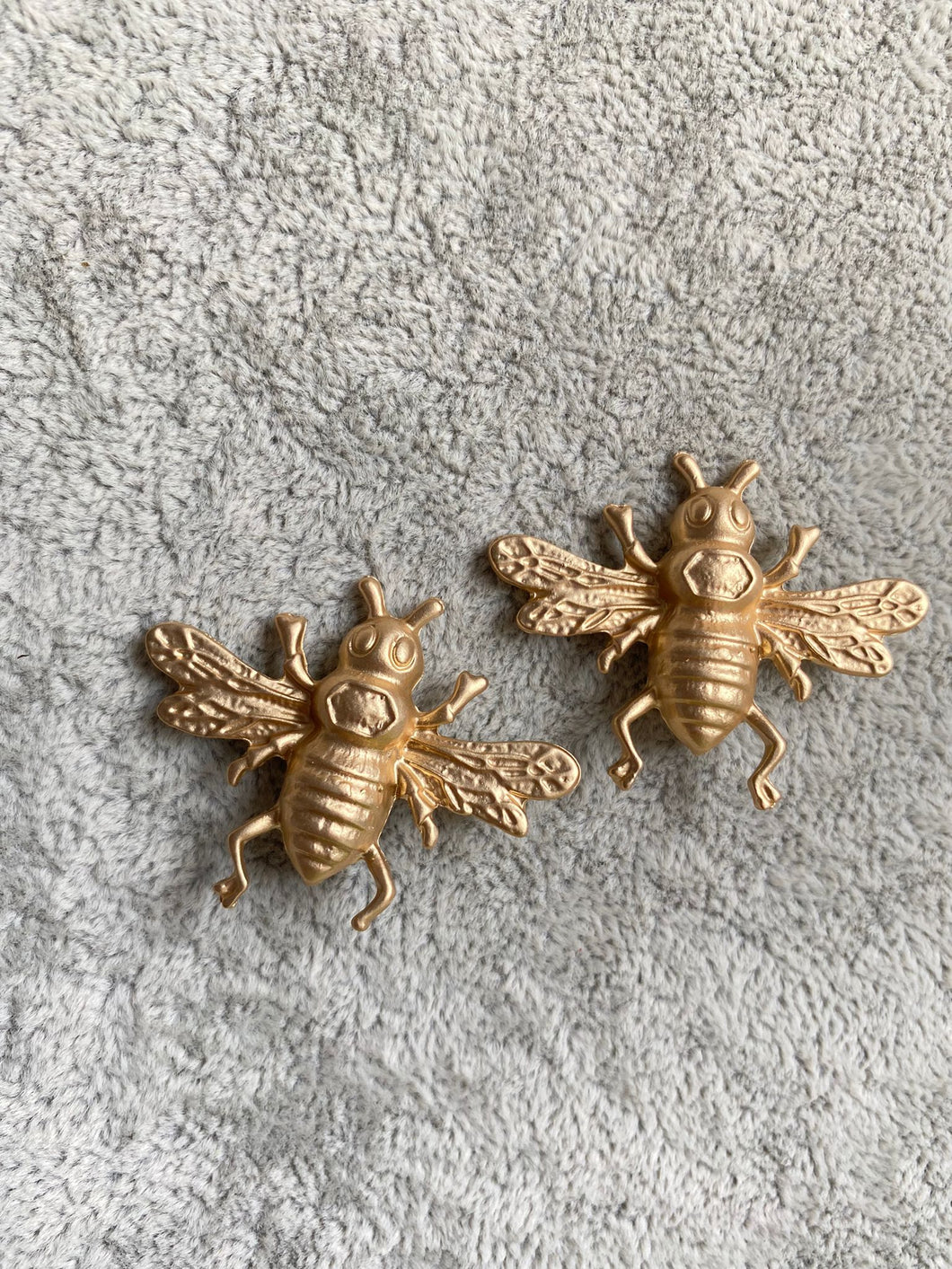 Bees Earrings Gold