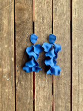Load image into Gallery viewer, Cascade Earrings