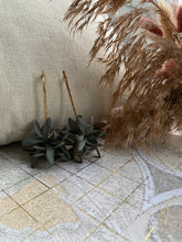 Load image into Gallery viewer, Bella Earrings